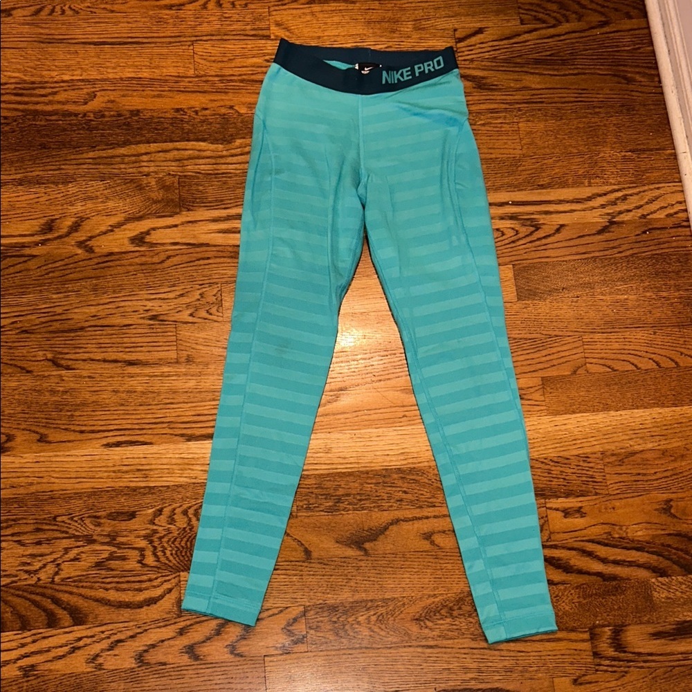 Nike Pro Aqua Striped Leggings